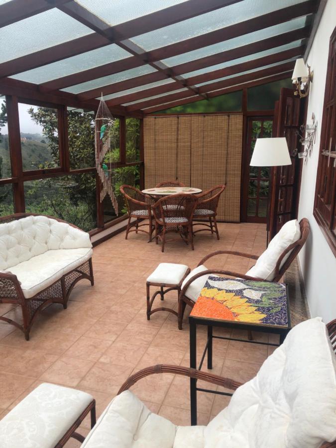Quatro Estacoes Hospeda - Chale Monte Belo- Sossego Com Vista Para As Montanhas Casa de férias