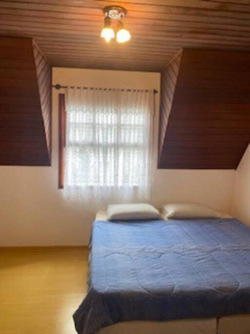 Casa de férias Quatro Estacoes Hospeda - Chale Monte Belo- Sossego Com Vista Para As Montanhas *